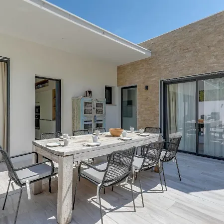 Villa Wagner By Interhome Saint Aygulf