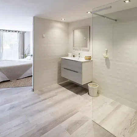 Wagner By Interhome * Saint-Aygulf